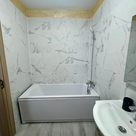 Liberty Apartment 3*